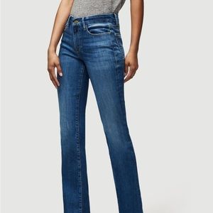 FRAME Le Mini Boot
in Poe jeans
